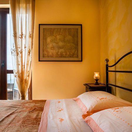 Villa Bernadette San Mauro Cilento Kamer foto