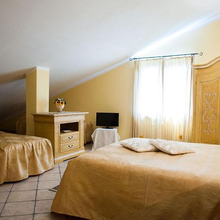 Villa Bernadette San Mauro Cilento Kamer foto
