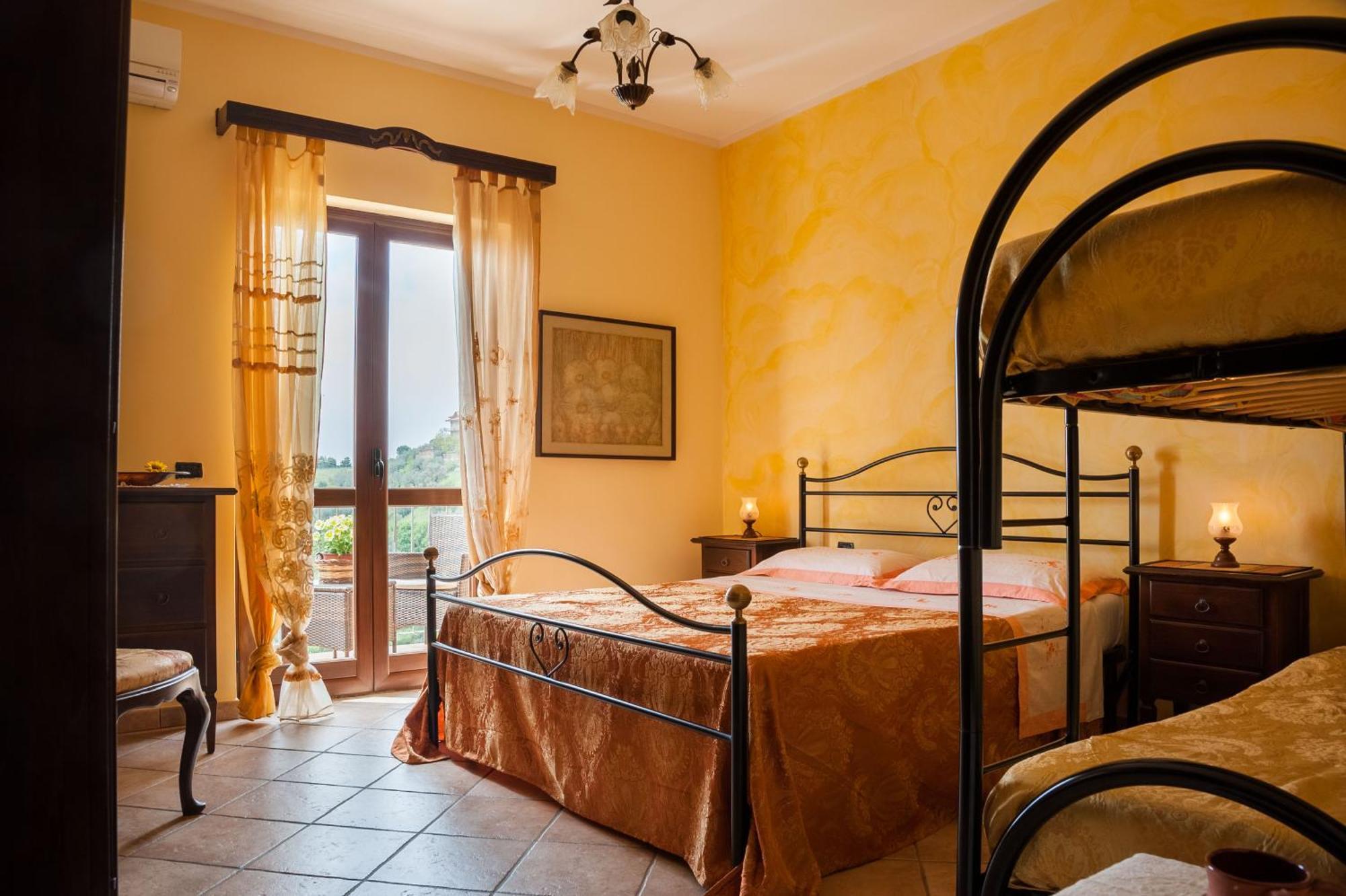 Villa Bernadette San Mauro Cilento Kamer foto
