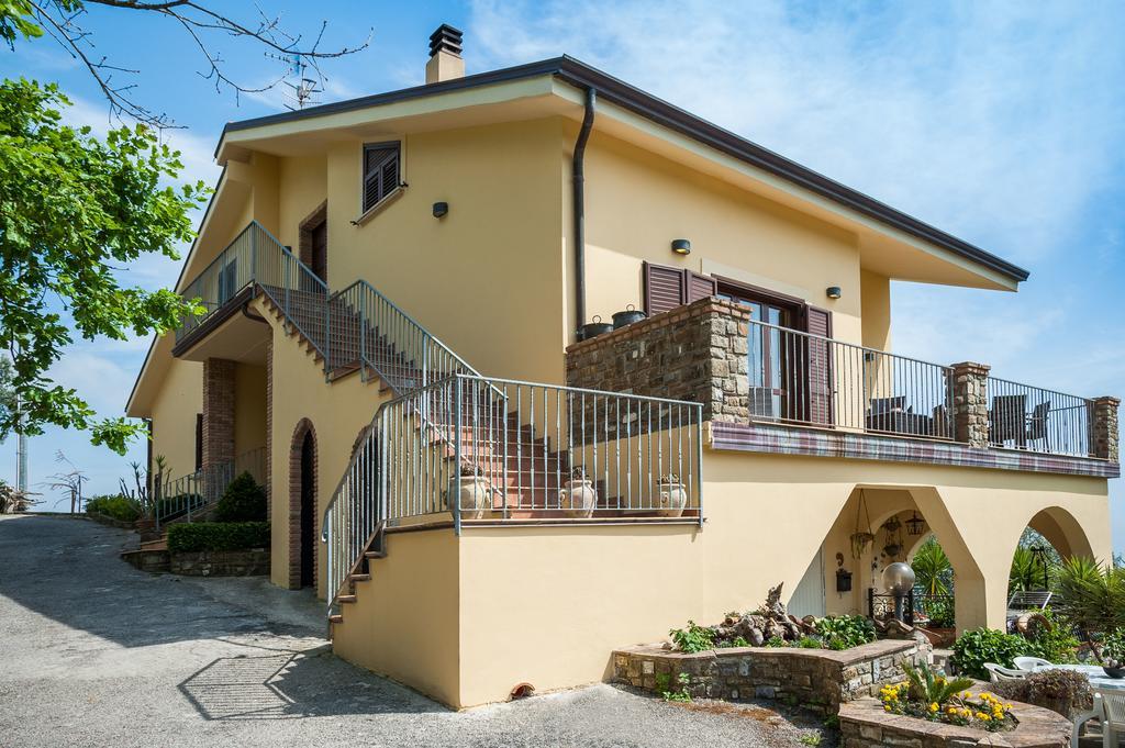 Villa Bernadette San Mauro Cilento Buitenkant foto