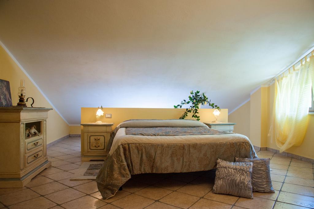 Villa Bernadette San Mauro Cilento Kamer foto