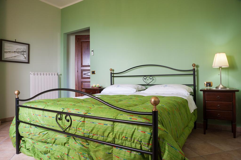 Villa Bernadette San Mauro Cilento Buitenkant foto